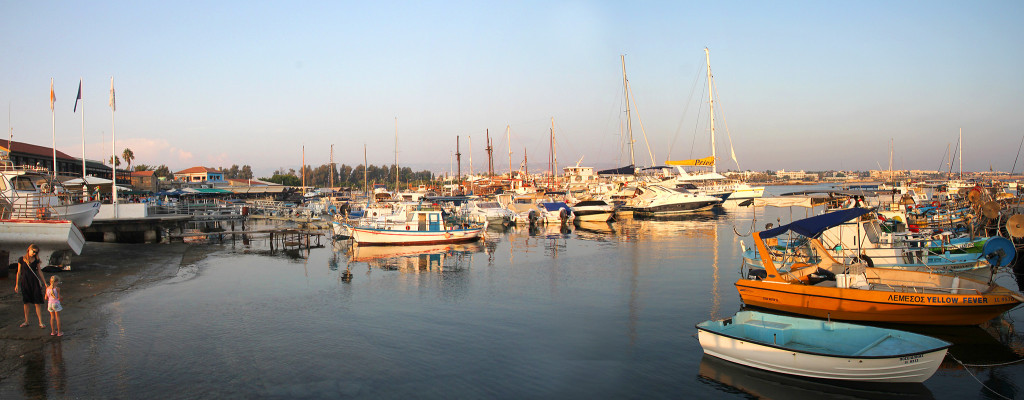 the harbour in Paphos