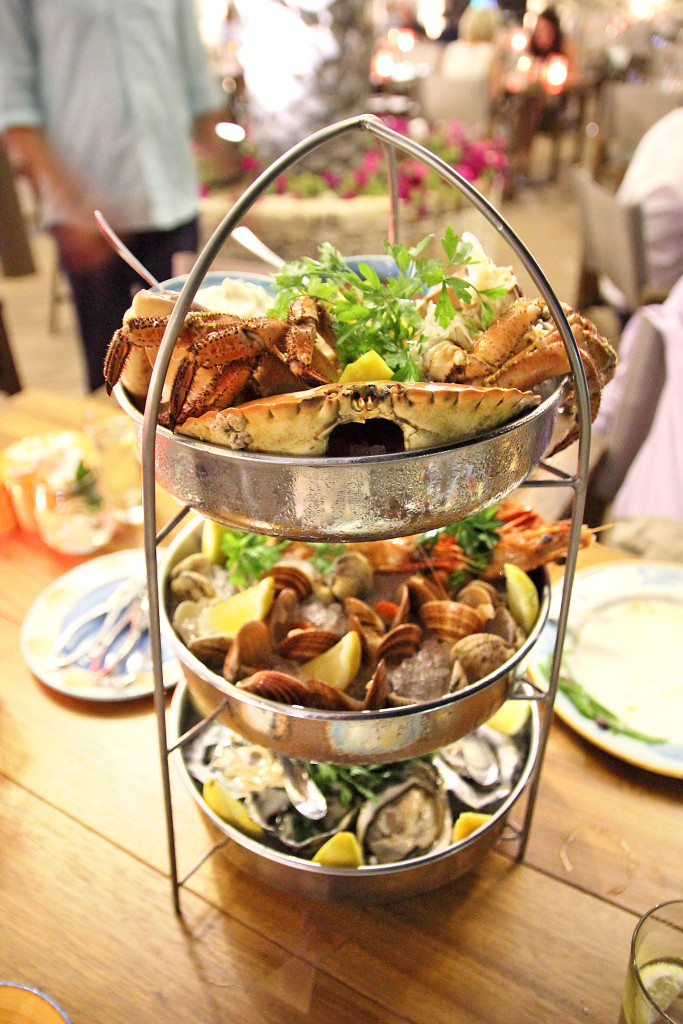 the three-tiered "tower» Fruit de Mer
