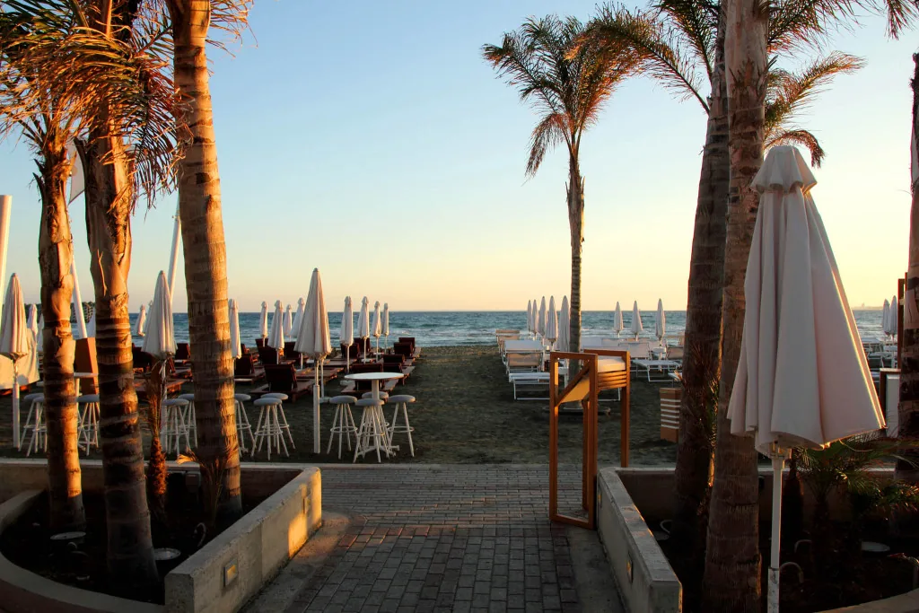 high-quality beach beds and umbrellas