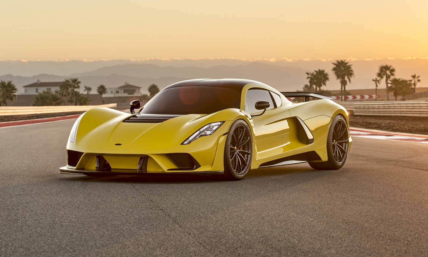 машина hennessey venom f5